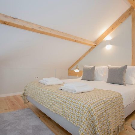 Liiiving In Porto - Santa Catarina Mezzanine Apartment Bagian luar foto