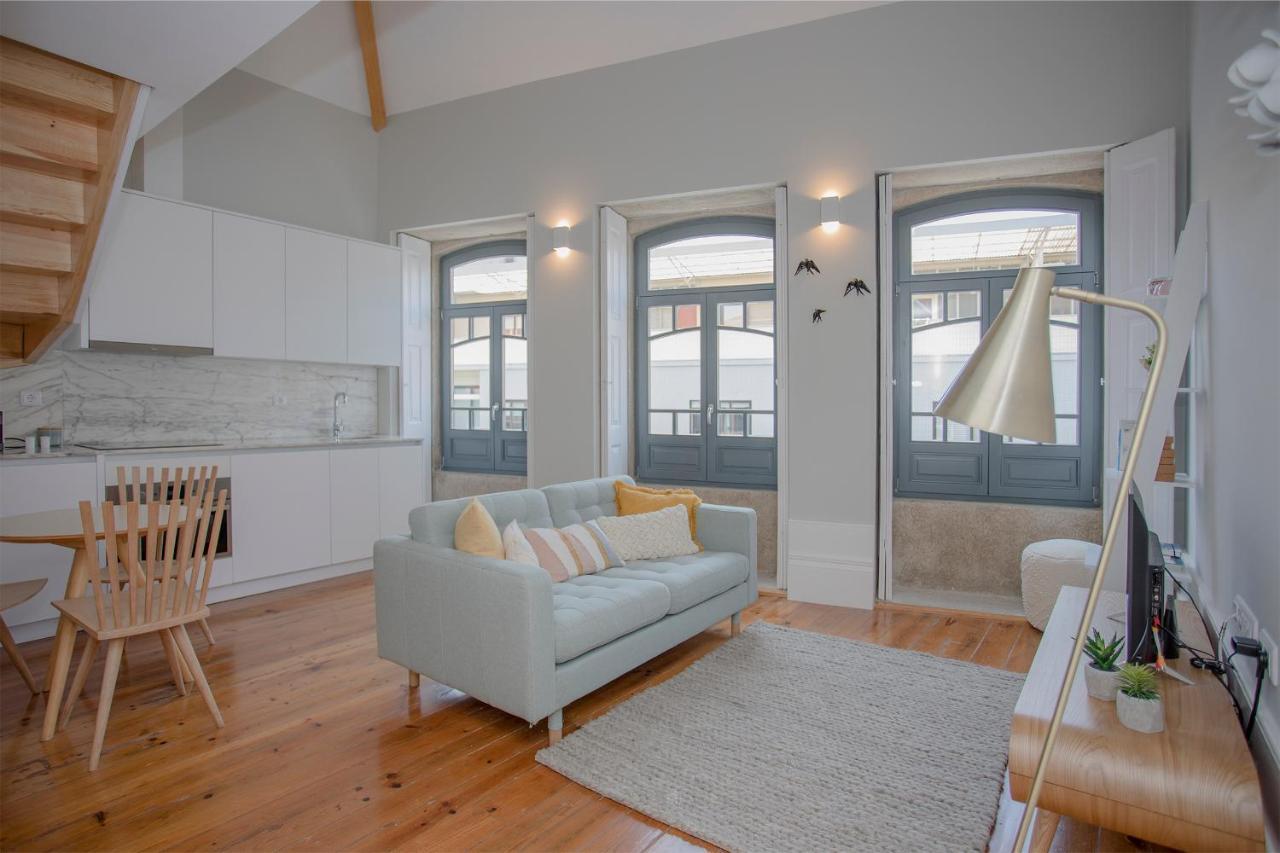 Liiiving In Porto - Santa Catarina Mezzanine Apartment Bagian luar foto